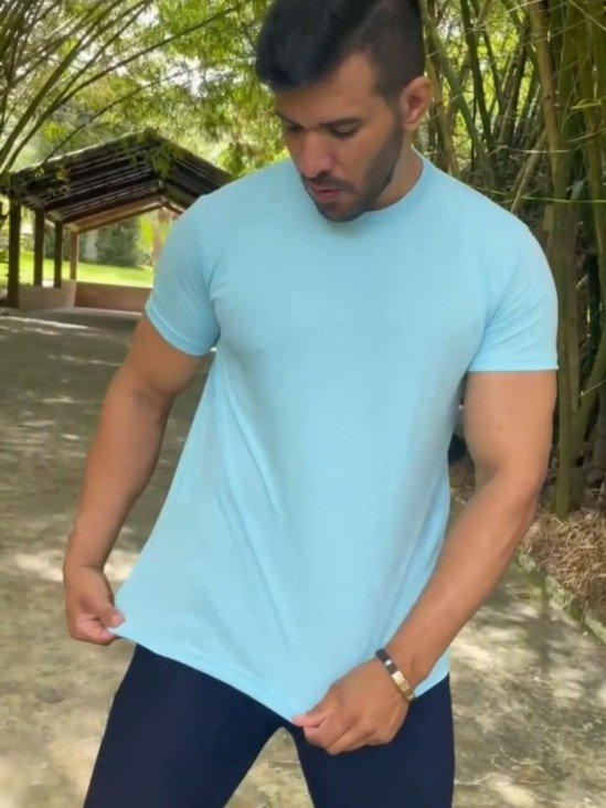 Camiseta Azul Claro